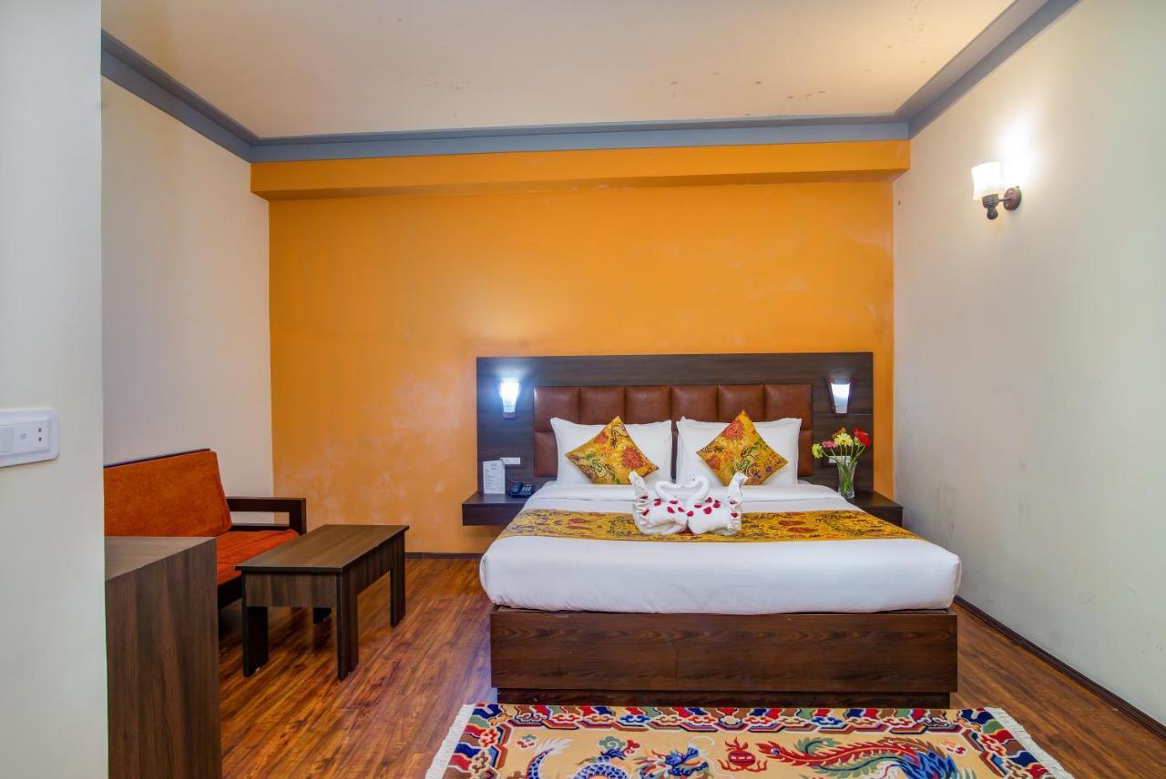Hotel Muscatel Grand Silk Route Gangtok Exterior foto