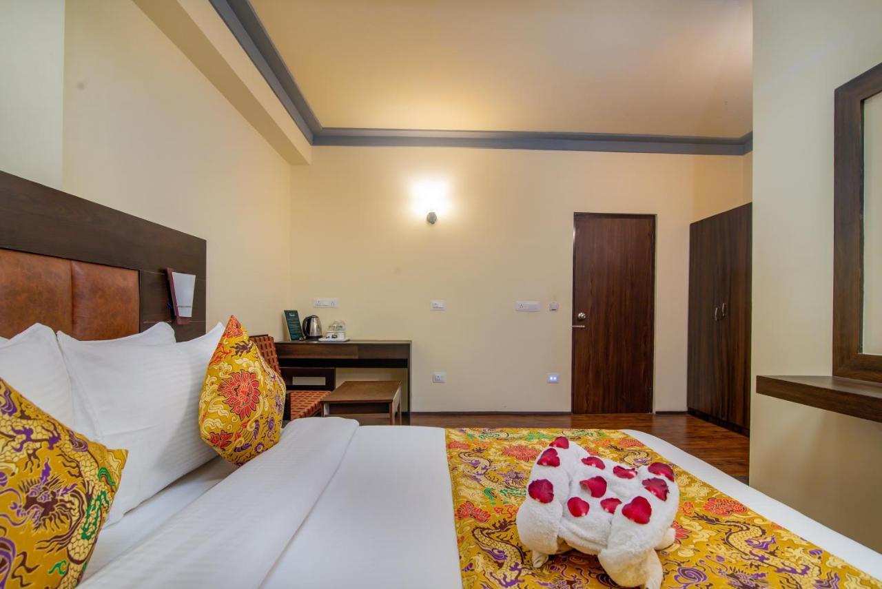Hotel Muscatel Grand Silk Route Gangtok Exterior foto