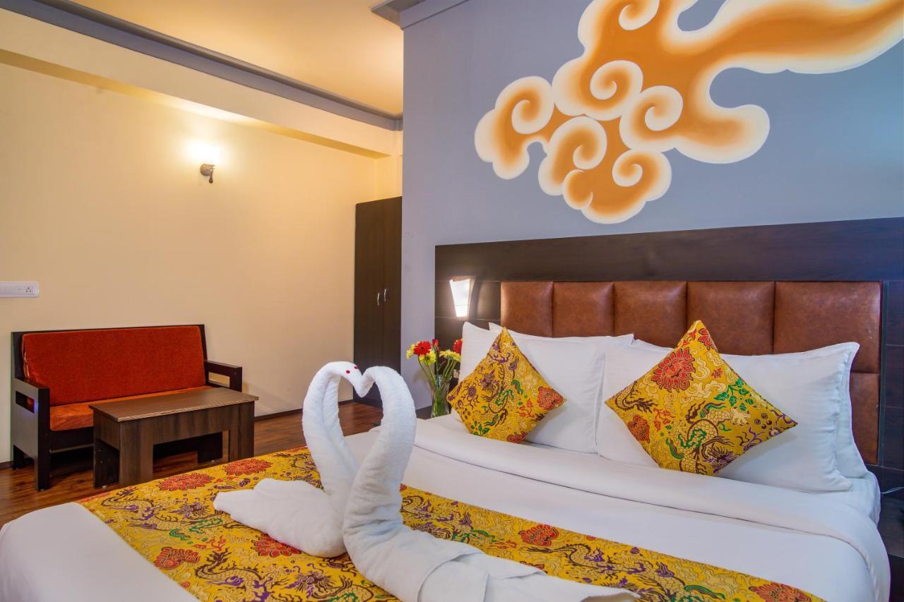 Hotel Muscatel Grand Silk Route Gangtok Exterior foto