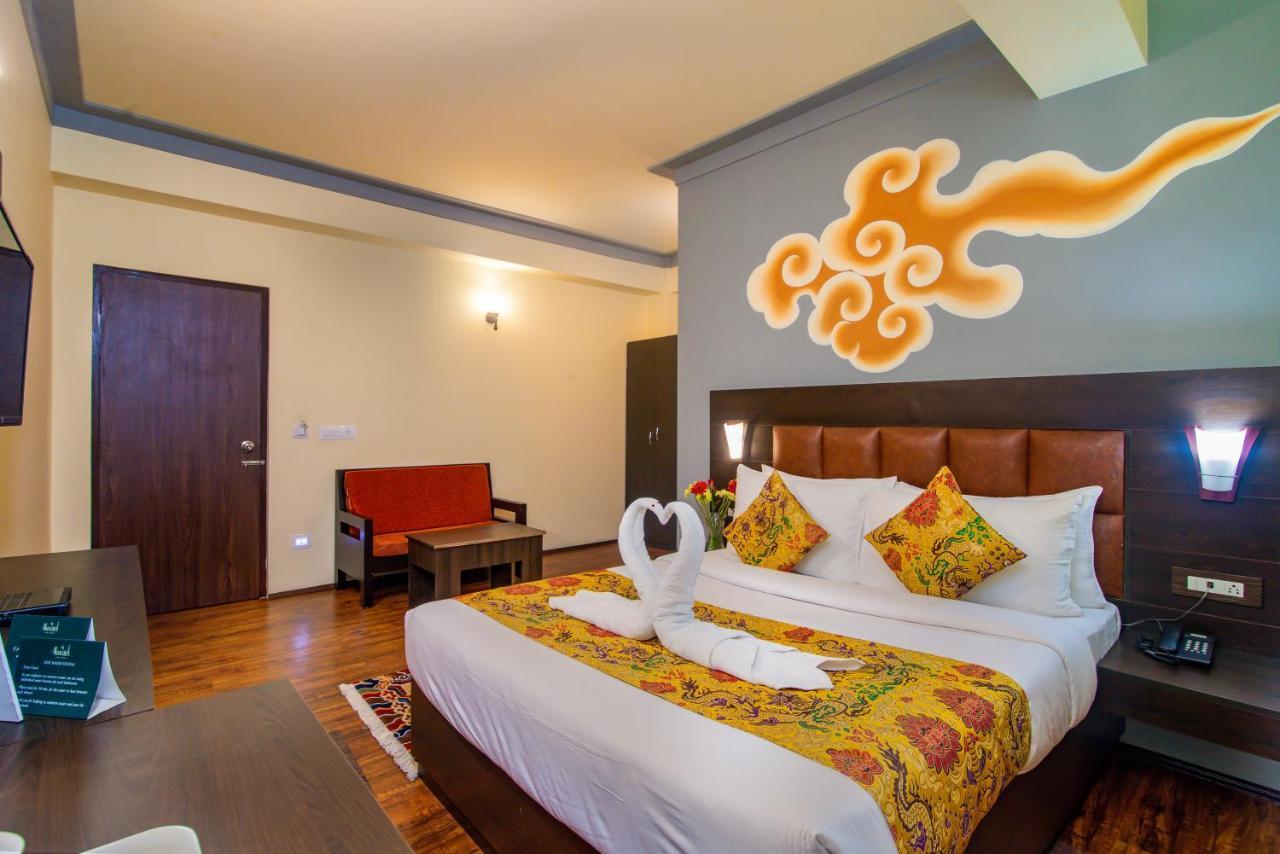 Hotel Muscatel Grand Silk Route Gangtok Exterior foto